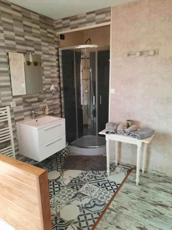 O Bout D'La Motte Apartment Voillecomte Екстериор снимка